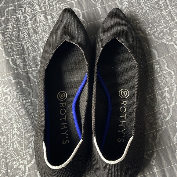 Hardly worn womens the point Rothy’s - Picture 2 of 3